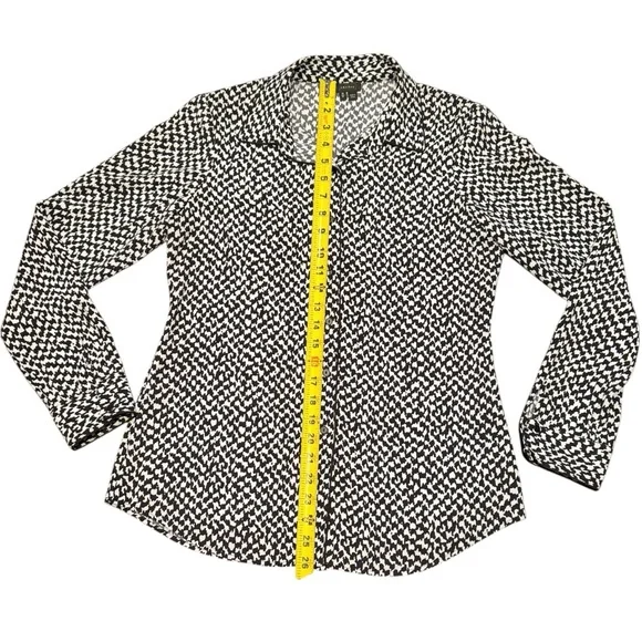 Theory Black and White Houndstooth Blouse Women’s Size Medium - Picture 7 of 9